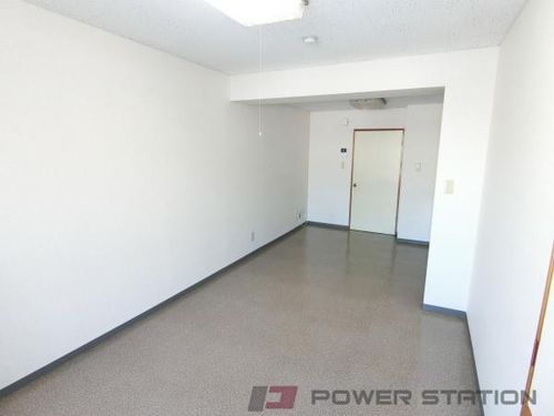 オーシャンハイツ大東の内装