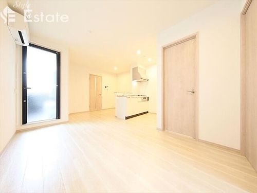 DEVELD栄生 WESTの居間