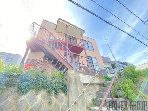 富岡アパートの外観