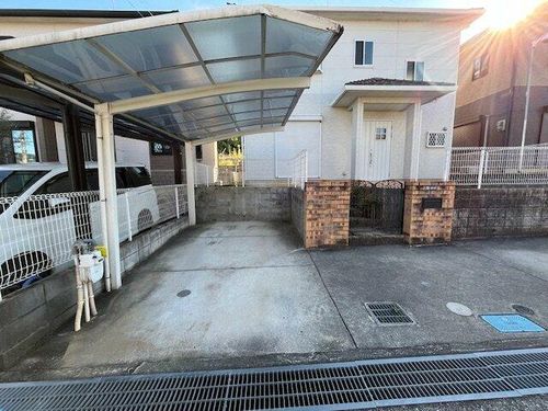 大阪府富田林市梅の里1丁目(一戸建)の賃貸物件の玄関
