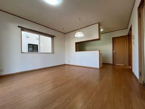 大阪府富田林市梅の里1丁目(一戸建)の賃貸物件の居間
