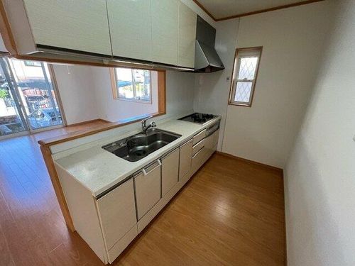 大阪府富田林市梅の里1丁目(一戸建)の賃貸物件のキッチン