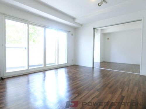 セントラルステート花園の内装