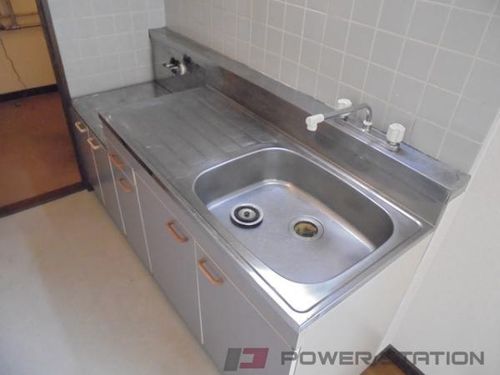 NAVIO21のキッチン