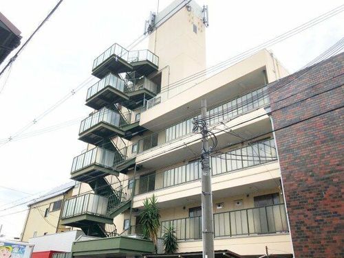 第二メゾンクロワールの外観