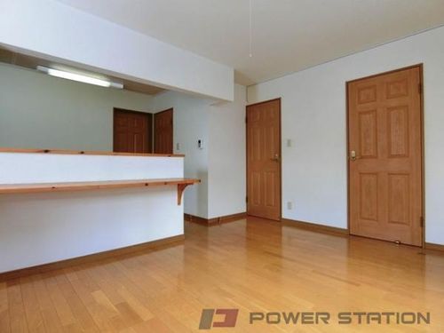 ヴィクトリアⅢの居間