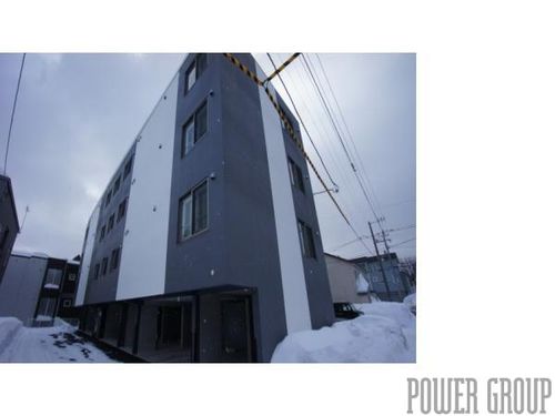 シャイニングWest Field IIの外観