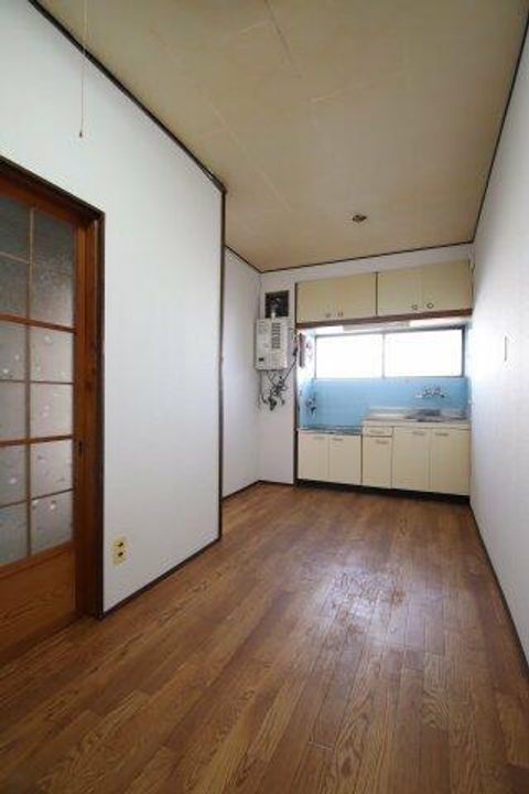 天見文化の居間