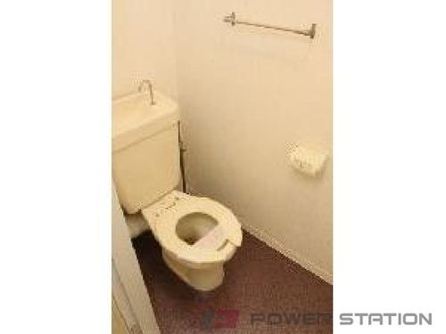 リベルティ大通の内装