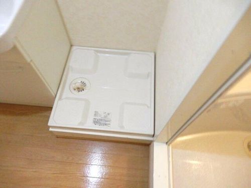 グリーンハウス新美202の内装