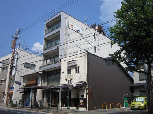 京都府京都市上京区千本通元誓願寺上る南辻町(マンション)の賃貸物件401の外観