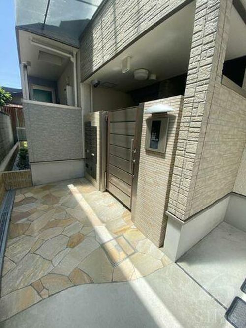 フジパレス堺大浜中町の玄関