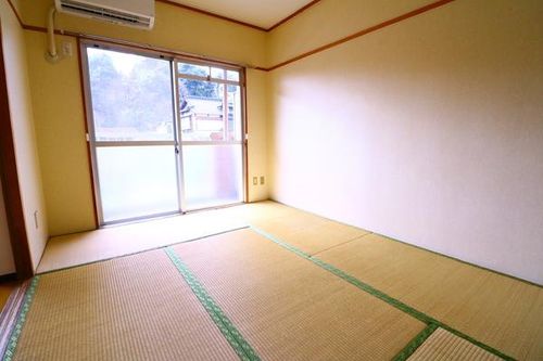 メゾン宮町203の内装