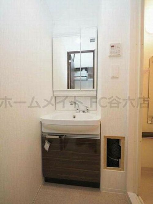 スワンズシティ大阪城コスタの内装