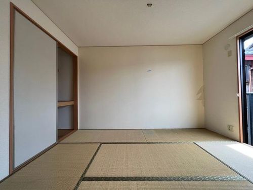 コーラルウェイ 野洲市冨波乙の内装