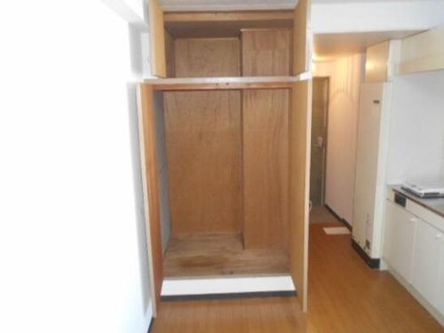 小澤マンションの内装