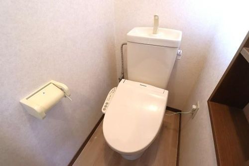 オーク立岩102の内装