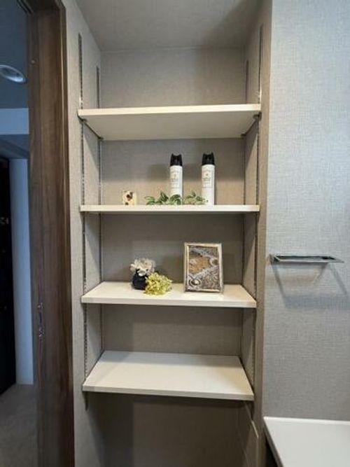 大阪府大阪市西成区潮路1丁目(アパート)の賃貸物件の玄関