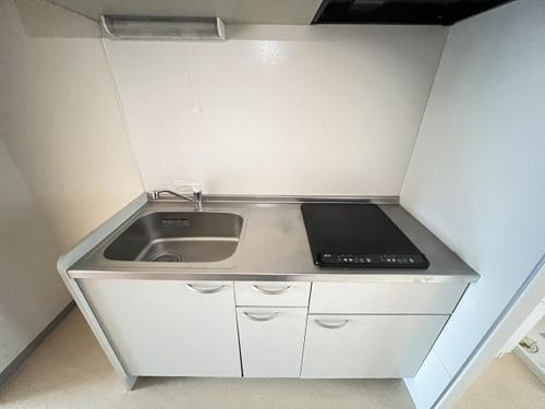 クラインヴォーネン (野洲市久野部)のキッチン