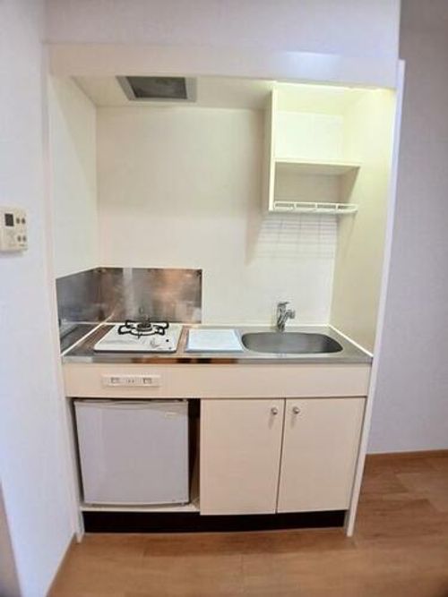 ヴィル クラージュ0103のキッチン