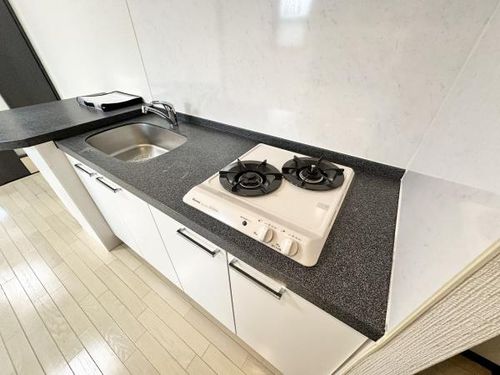 エステムコート心斎橋EAST2ラヴァンツァのキッチン