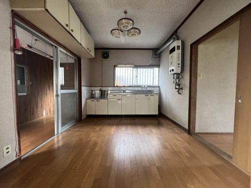滋賀県近江八幡市安土町下豊浦(一戸建)の賃貸物件の居間