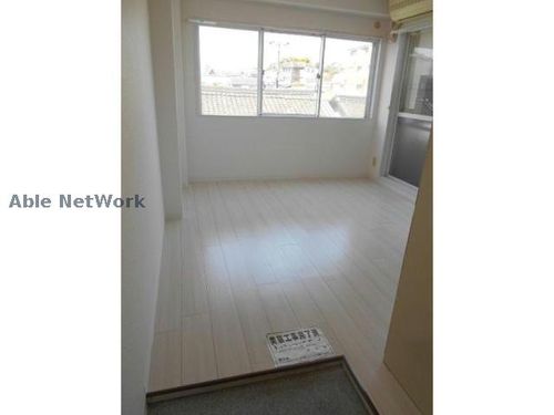 ViVi本町301の内装