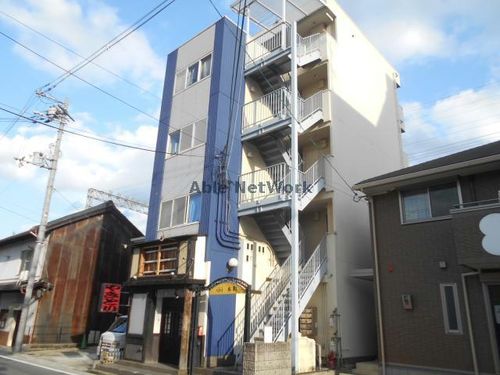 ViVi本町301の外観