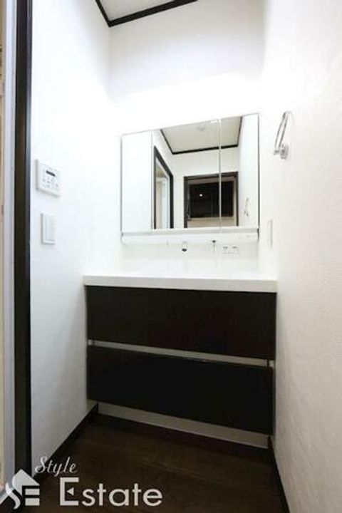 Mina葵1303の内装