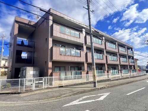 アシーネ三田天神206の外観