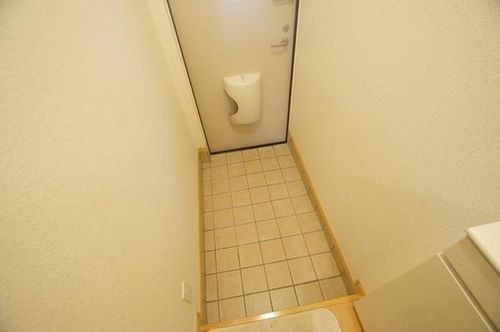 グリーンリーフ東園田の玄関