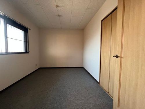 シャトーアルバ2 栗東市市三宅の内装