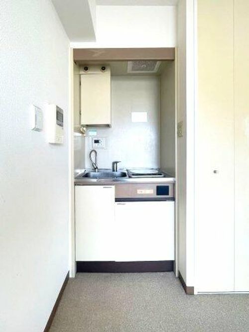 ニューブ神戸のキッチン