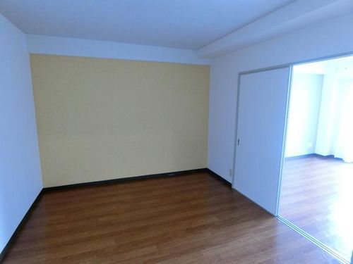 グリーンヒルズの内装