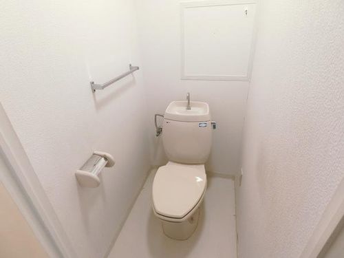 グリーンヒルズの内装