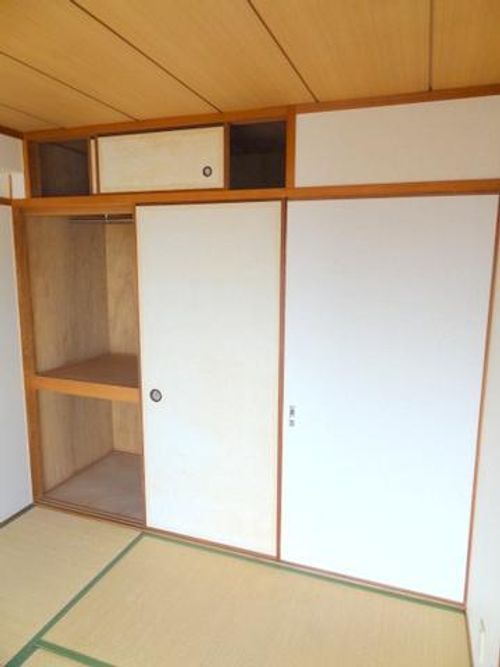 平和マンションの内装