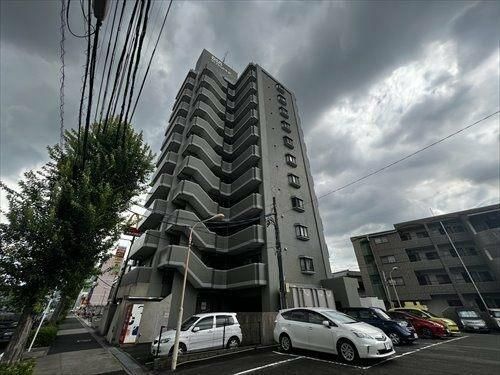 ダイアパレス平針の外観