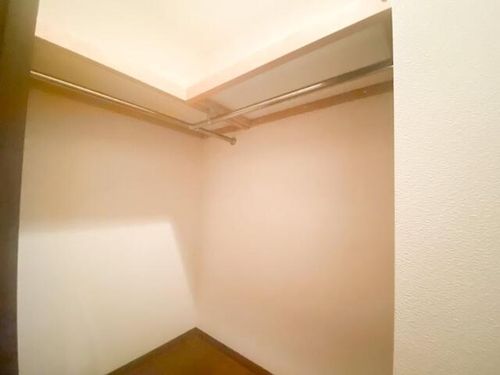 ザ・草津タワー902の内装