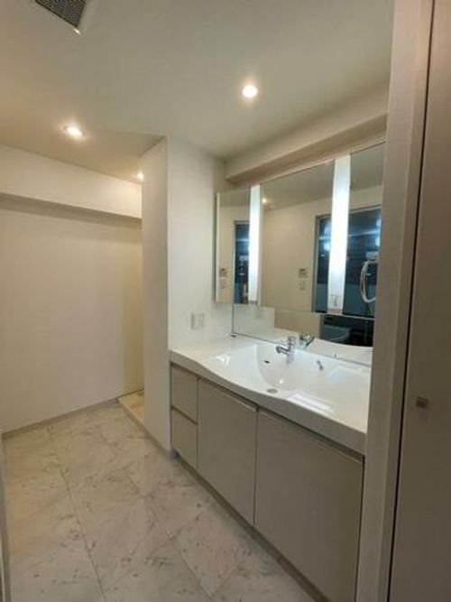 フェニックス日本橋高津の内装