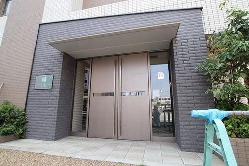 パークフラッツ尼崎の玄関