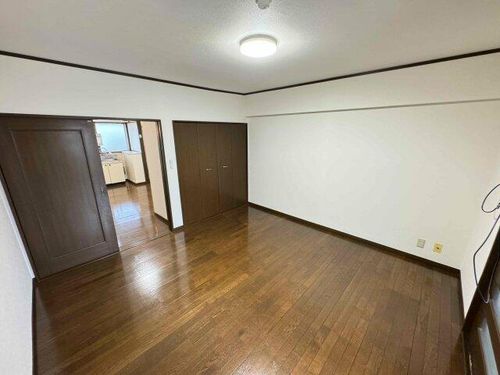教興寺マンションの内装