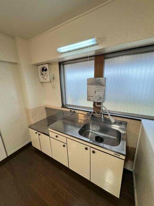 教興寺マンションのキッチン