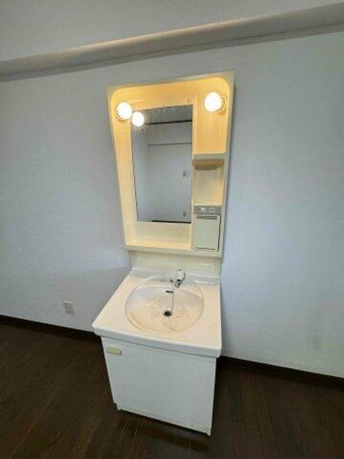 教興寺マンションの内装