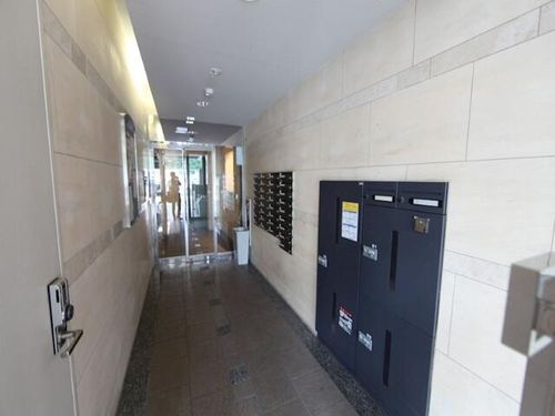サンク栄みなみマンション503の玄関