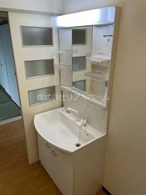 20HOUSE1-Eの内装