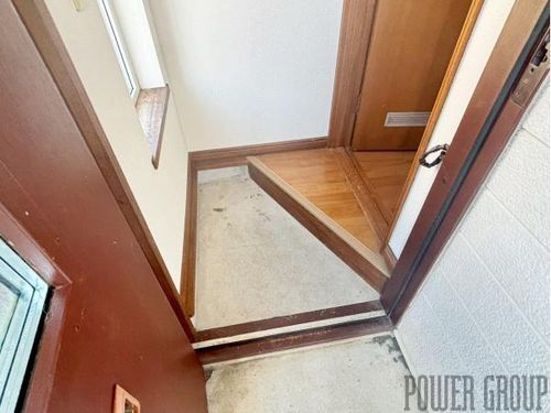 商大アビタシオンの玄関