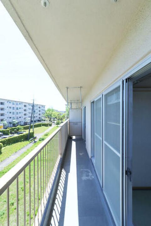 UR男山B060303の内装