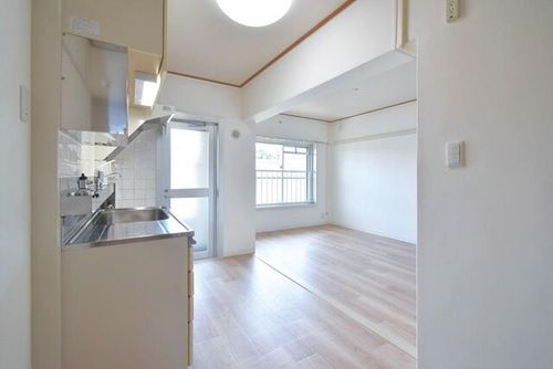 UR平城第二0340502の居間