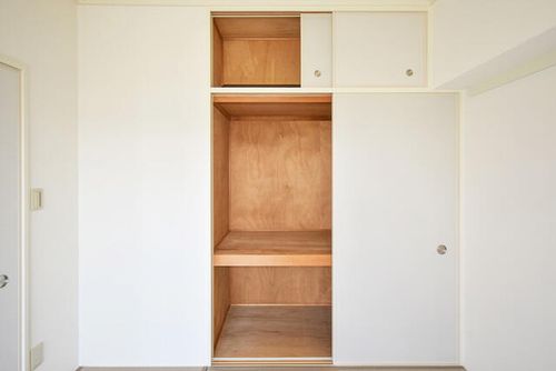 URアーバンラフレ小幡0060601の内装