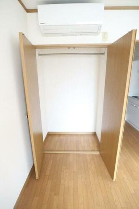 ジョイフル前田の内装